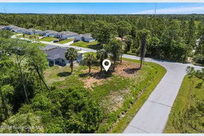 894 Underhill Avenue SE, Palm Bay, FL 32909 - Photo 1