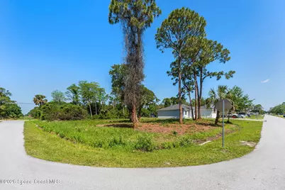 894 Underhill Avenue SE, Palm Bay, FL 32909 - Photo 21