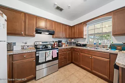 765 Cleaves Street SE, Palm Bay, FL 32909 - Photo 5