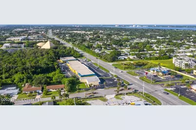 2110 N Courtenay Parkway, Merritt Island, FL 32953 - Photo 15