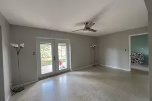 987 Kings Post Rd, Rockledge, FL 32955 - Photo 9