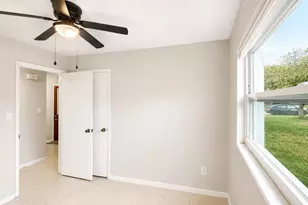 987 Kings Post Rd, Rockledge, FL 32955 - Photo 17