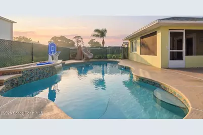 283 Umber Street NW, Palm Bay, FL 32907 - Photo 17