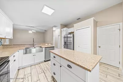 4990 Winchester Drive, Titusville, FL 32780 - Photo 7