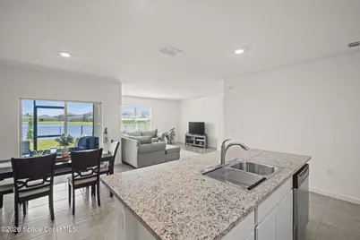 1036 Dugan Circle SE, Palm Bay, FL 32909 - Photo 5