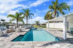 427 Brightwaters Dr, Cocoa Beach, FL 32931 - Photo 3