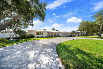 427 Brightwaters Drive, Cocoa Beach, FL 32931 - Photo 9