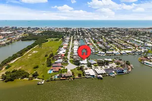 427 Brightwaters Dr, Cocoa Beach, FL 32931 - Photo 5