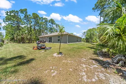 172 Frederick Street SW, Palm Bay, FL 32908 - Photo 25