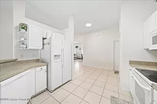 1104 Sedgewood Cir, Melbourne, FL 32904 - Photo 9