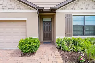 7528 Tourmaline Dr, Grant-Valkaria, FL 32949 - Photo 9