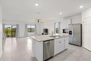 7528 Tourmaline Dr, Grant-Valkaria, FL 32949 - Photo 13