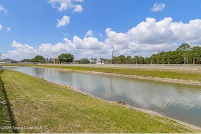 1975 Diablo Circle SW, Palm Bay, FL 32908 - Photo 9