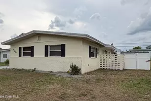 1660 Country Ln, Titusville, FL 32780 - Photo 3
