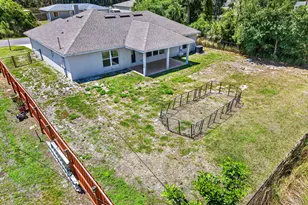 717 Gelaso St SW, Palm Bay, FL 32908 - Photo 5