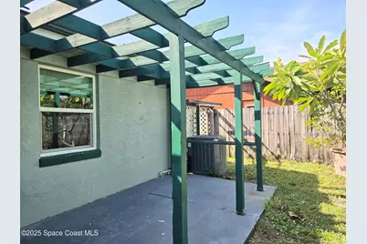 484 Poinciana Drive, Melbourne, FL 32935 - Photo 19
