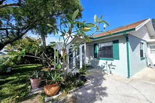484 Poinciana Dr, Melbourne, FL 32935 - Photo 3