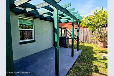 484 Poinciana Drive, Melbourne, FL 32935 - Photo 21
