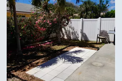 7061 Ridgewood Avenue, Cape Canaveral, FL 32920 - Photo 17