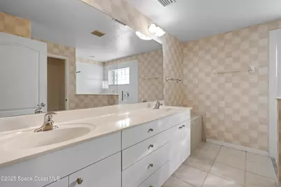 741 Indian Oaks Drive, Melbourne, FL 32901 - Photo 19