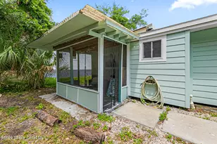 329 Pineda St, Cocoa, FL 32922 - Photo 9