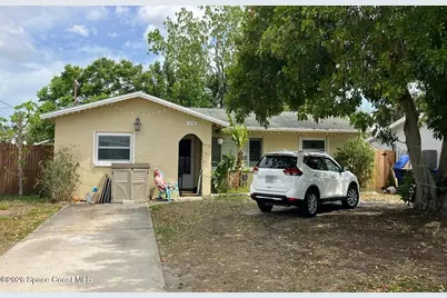 518 8th Avenue SW, Largo, FL 33773 - Photo 1