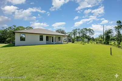 210 Sarah Road SW, Palm Bay, FL 32908 - Photo 35