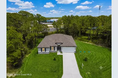 210 Sarah Road SW, Palm Bay, FL 32908 - Photo 25