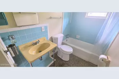 1817 Date Palm Drive, Edgewater, FL 32132 - Photo 9