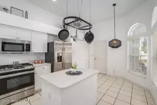 2071 12 Oaks Dr SE, Palm Bay, FL 32909 - Photo 5