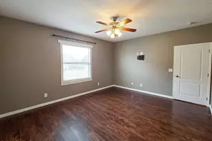 1015 Venetian Dr, Melbourne, FL 32904 - Photo 13