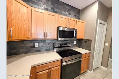1015 Venetian Drive #104, Melbourne, FL 32904 - Photo 9