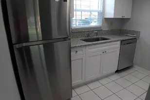 183 Ulster Ln, Melbourne, FL 32935 - Photo 9