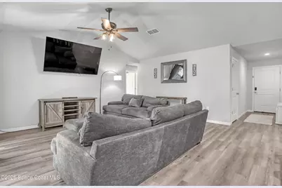 935 Hattaras Terrace SE, Palm Bay, FL 32909 - Photo 5