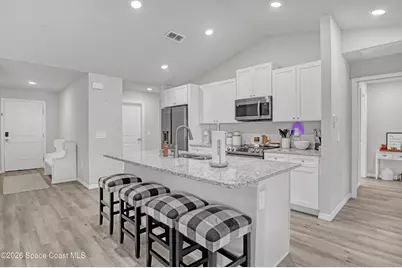935 Hattaras Terrace SE, Palm Bay, FL 32909 - Photo 7