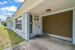 255 Coral Dr, Melbourne, FL 32935 - Photo 7