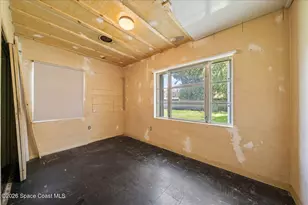 255 Coral Dr, Melbourne, FL 32935 - Photo 19