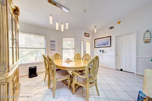 3867 Wethersfield Cir, Titusville, FL 32780 - Photo 5