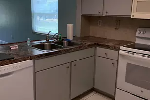 7301 Ridgewood Ave, Cape Canaveral, FL 32920 - Photo 5