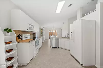 2049 Caledonia Place, Melbourne, FL 32940 - Photo 15