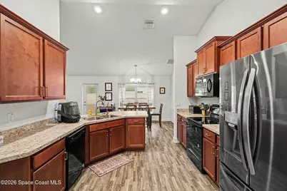 325 Kapok Court NW, Palm Bay, FL 32907 - Photo 11