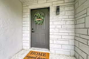 2607 Wright Ave, Melbourne, FL 32935 - Photo 3
