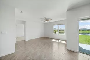 925 Dugan CIR SE, Palm Bay, FL 32909 - Photo 19