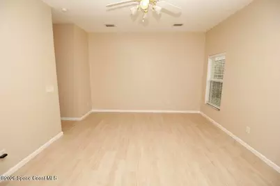 348 Wishing Well Circle SW, Palm Bay, FL 32908 - Photo 9
