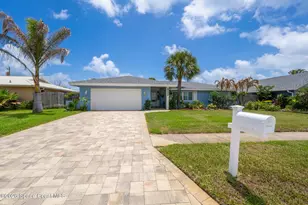 685 Poinsetta Dr, Satellite Beach, FL 32937 - Photo 1