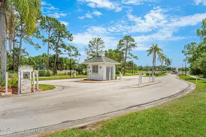 109 Brandy Creek Circle SE, Palm Bay, FL 32909 - Photo 35