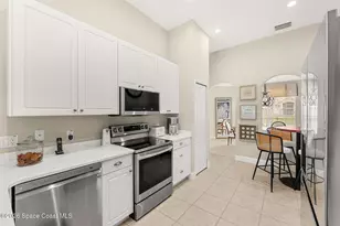 109 Brandy Creek Cir SE, Palm Bay, FL 32909 - Photo 11