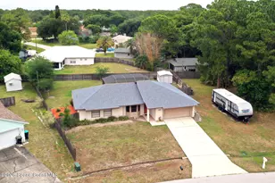 1216 Stadt Rd NW, Palm Bay, FL 32907 - Photo 3