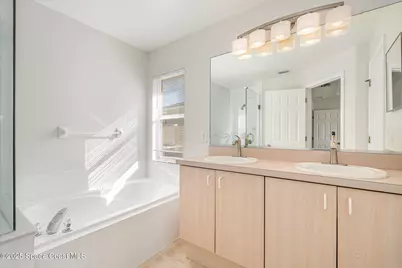 1198 Kenmore Street NW, Palm Bay, FL 32907 - Photo 17