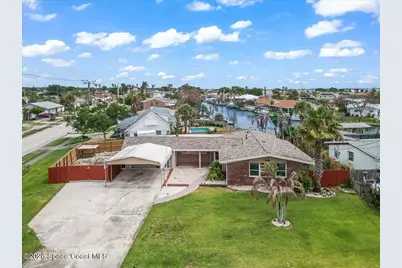 1610 E Central Avenue, Merritt Island, FL 32952 - Photo 1